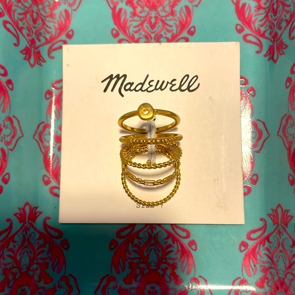 NWT Madewell Simple Stackable Gold Ring Set, size 7 - Picture 2 of 6